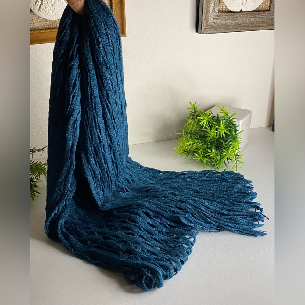 Modernly Chic Teal Scarf